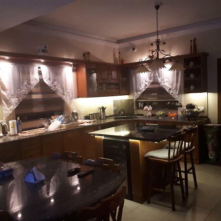 Апартаменты Nocturne Family House Паола Экстерьер фото